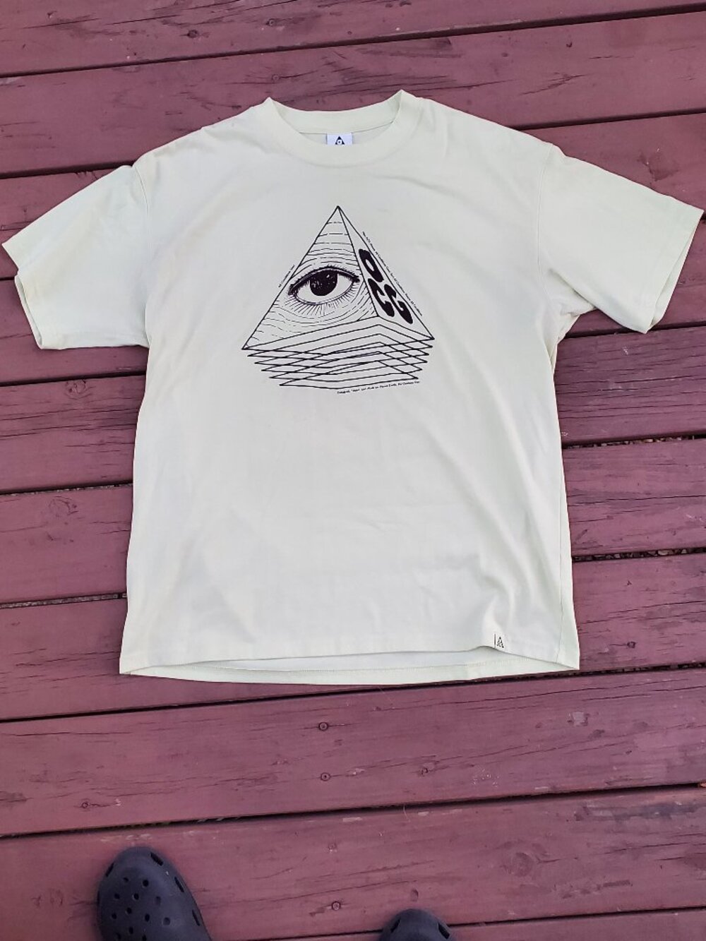 Nike ACG Pyramid Illuminati Yellow Tee - Size L